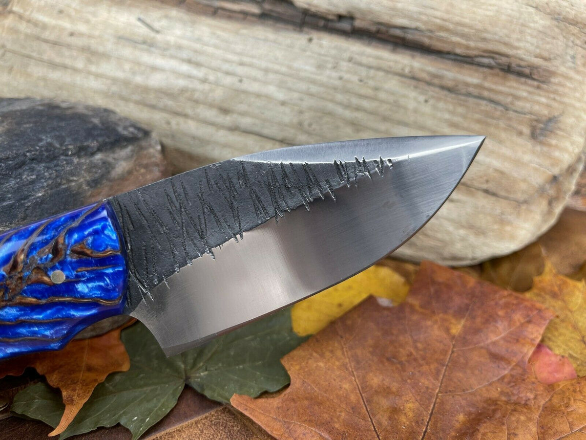 Full Tang Damascus Steel Hunting Knife Pine Cone Handle Handmade