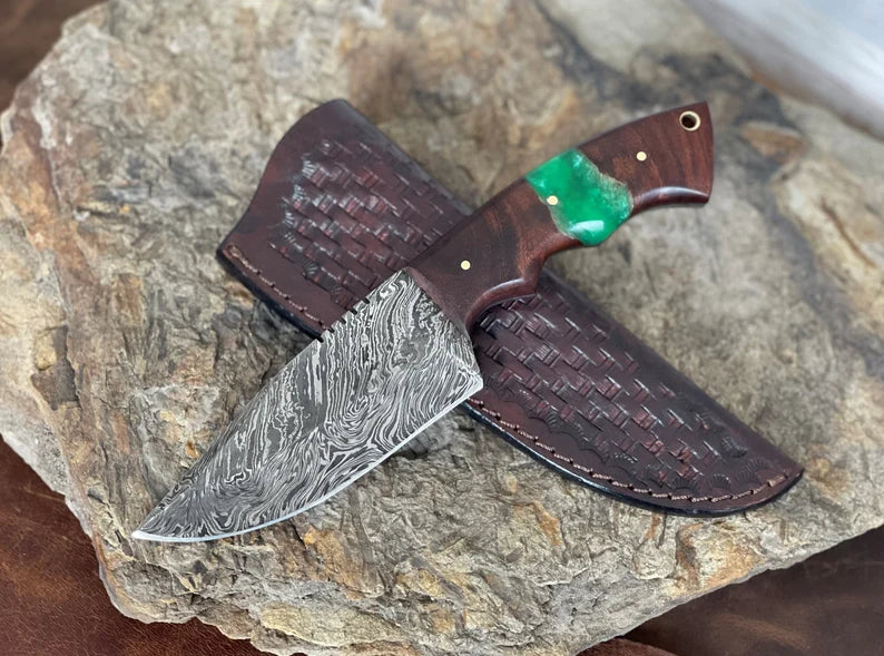 Handmade Damascus Fixed Blade Knife with Rosewood Handle