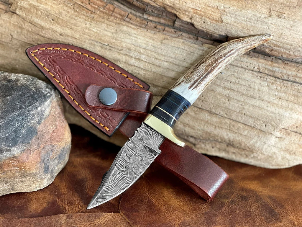 Damascus Steel Stag Horn Antler Handle Fixed Blade Knife, Damascus Pocket Knife Hunting