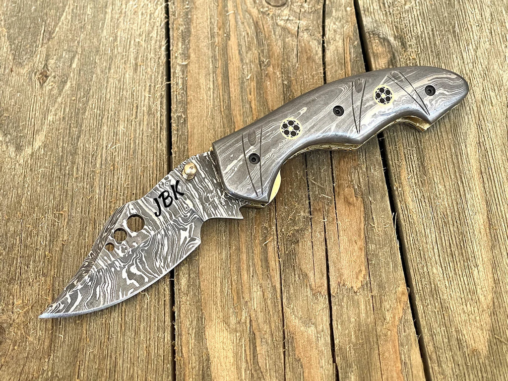 Damascus Steel Folding Pocket Knife with Belt Clip, Personalized Handmade Damascus Steel Knife, Custom Engraved Knife for Men