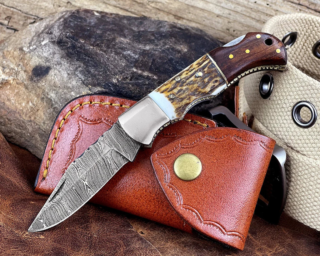 Custom Handmade Damascus Steel Pocket Knife Stag Bone Handle Lock