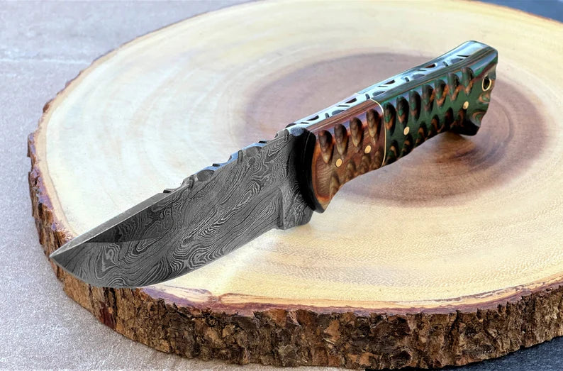 Damascus Steel Hunting Fixed Blade Knife Wood Handle Full Tang Knife