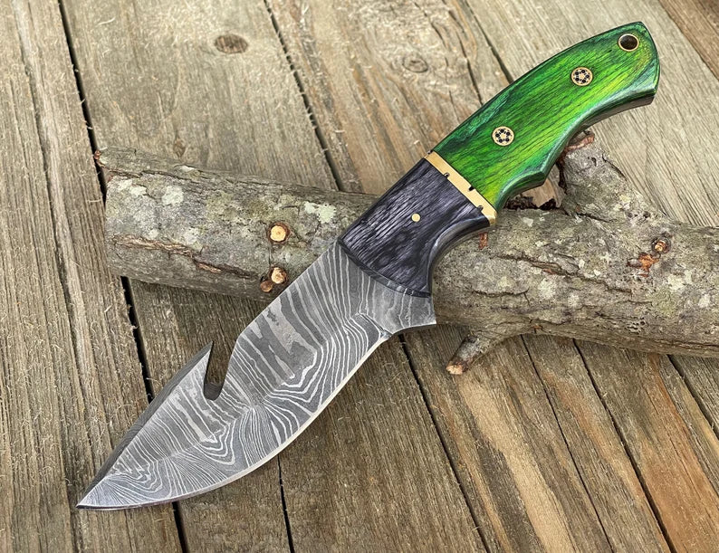 Hunting Gut Hook Knife, Personalized Damascus Steel Fixed Blade Knife, Father's Day Gift
